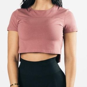 Alphalete Premium Short Sleeve Crop Top Cranberry Ice. X-Large